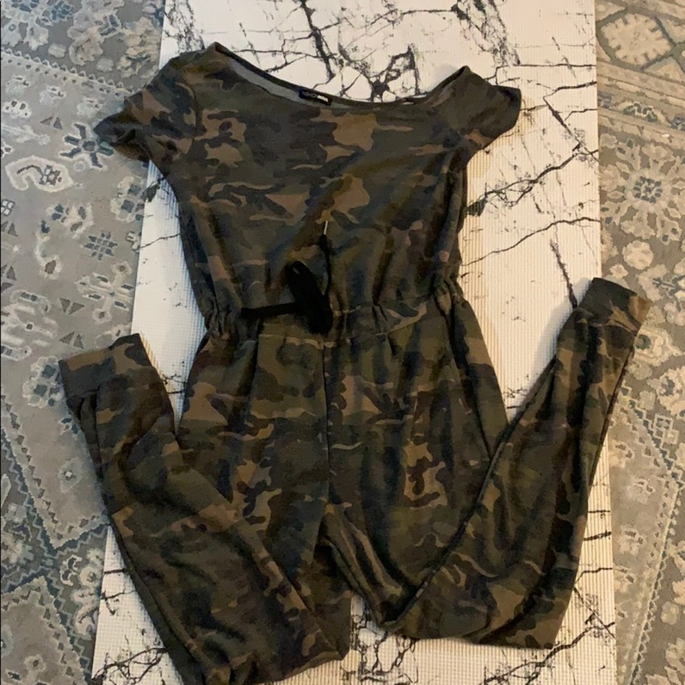 Fashionnova jumpsuit off shoulder camo joggers